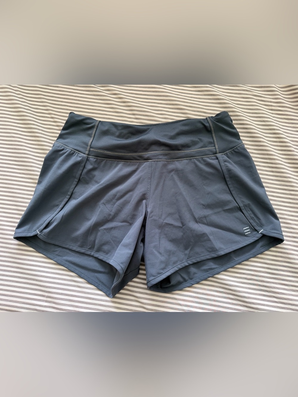 Freefly bamboo lined XS shorts